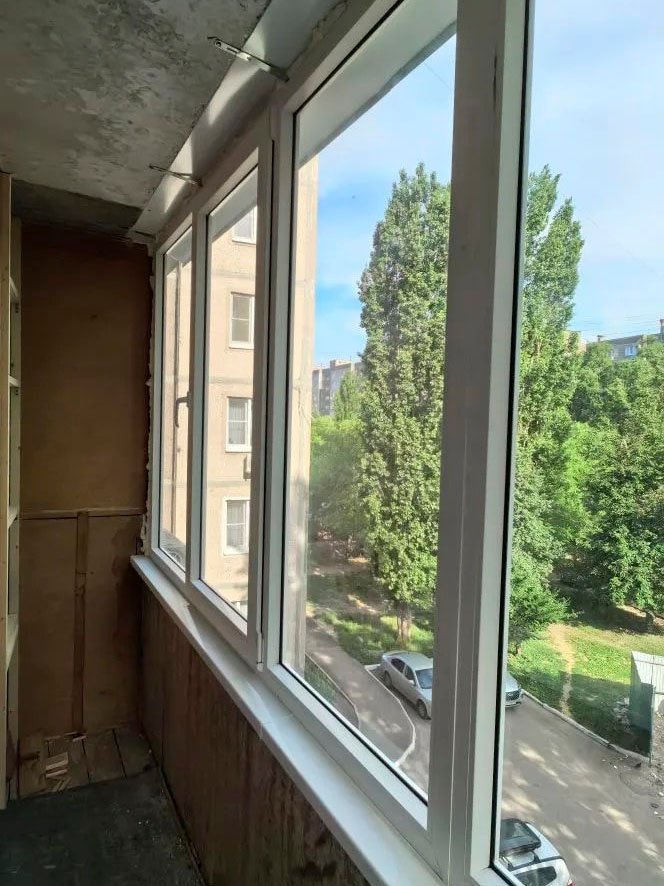Остекление балкона в Воронеже на Бульваре Победы