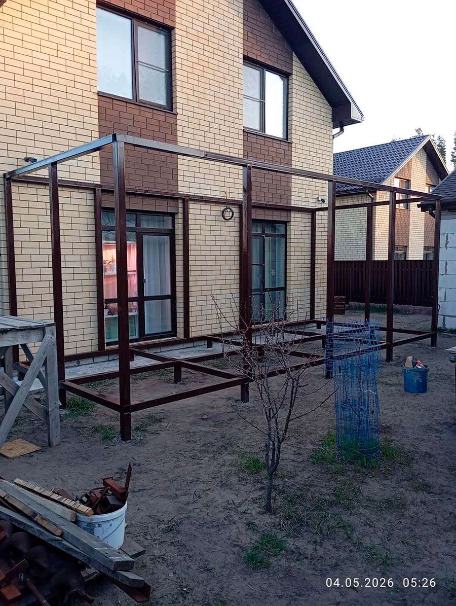 Обустройство металлокаркаса беседки и крыши